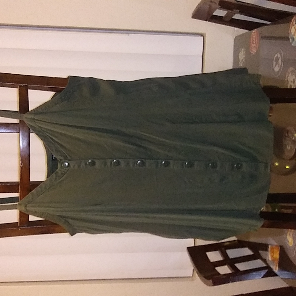 Torrid stretch button down cami - Picture 2 of 8